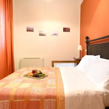 Le Crete - *